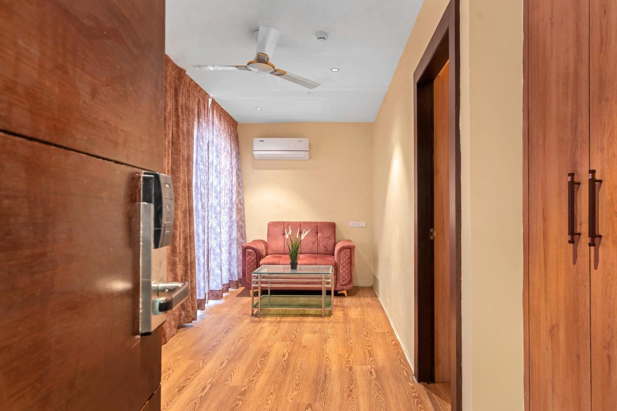 Hotel Sm Deccan Park Shamshabad Exterior foto